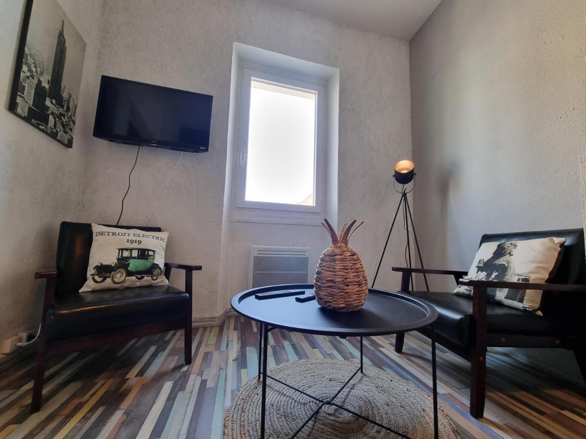 Apartment Vivre A Deux Pas Du Palais